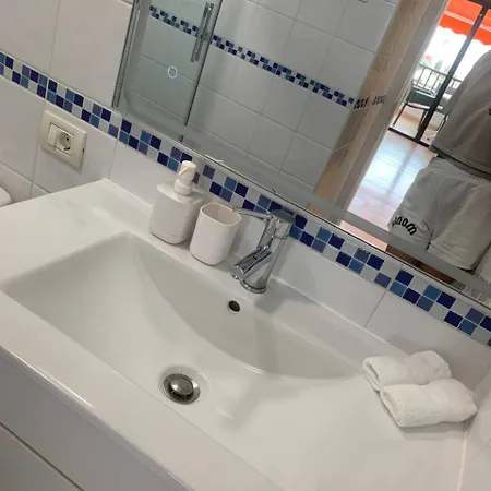 Apartment Costa Adeje شقة